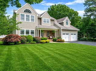 20 Hancock Court, South Setauket, NY 11720