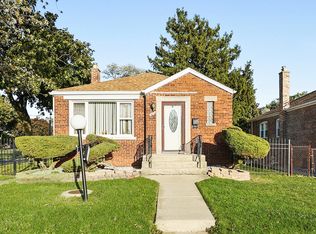 9701 S Woodlawn Ave, Chicago, IL