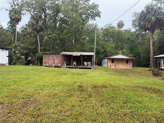 3rd image of 17850 SE 32ND TERRACE