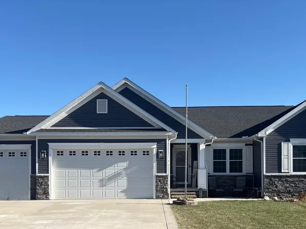 27718 E Broadway St, Walbridge, OH 43465