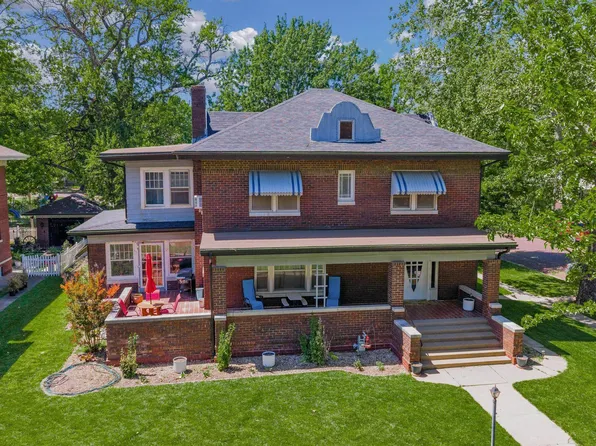 225 N B St, Arkansas City, KS 67005