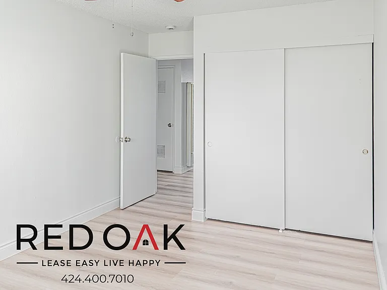 12767 San Fernando Rd #7 — Photo 10