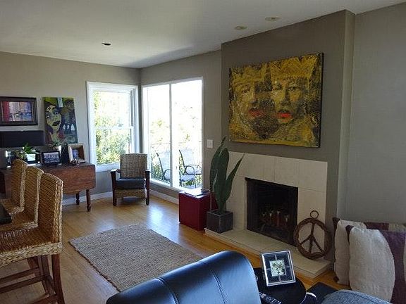 2nd image of 160 Graystone Ter APT 6