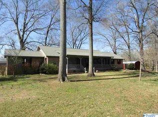 618 Sherry Ln, Gadsden, AL 35903