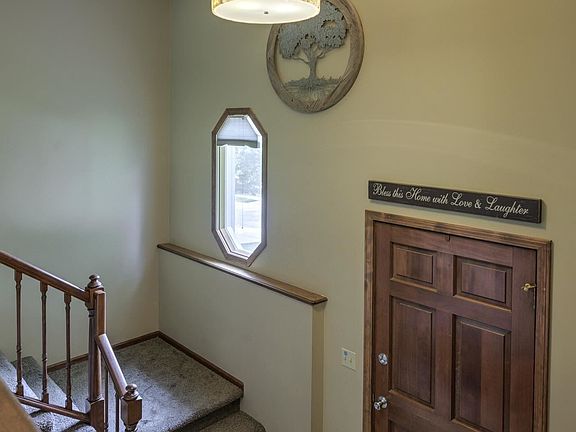 4th image of 5830 N 127th Ave