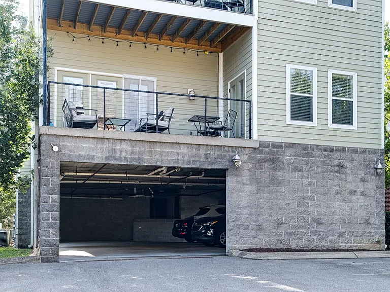 3204 Long Blvd #202 — Photo 23