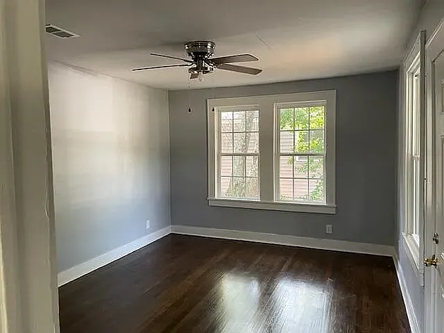 2341 Kent Ave — Photo 5