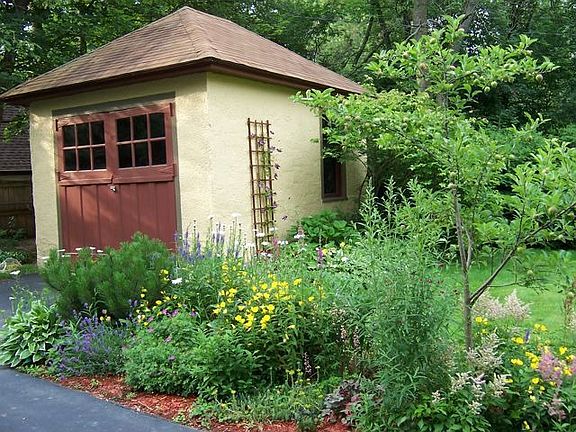 garage and back garden