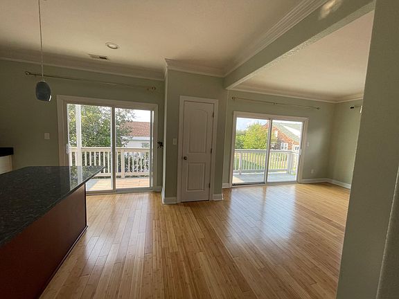 Kitchen/Dining Room, Balcony 1, pantry 1