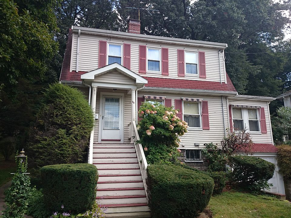 2nd image of 56 Lake Shore Rd