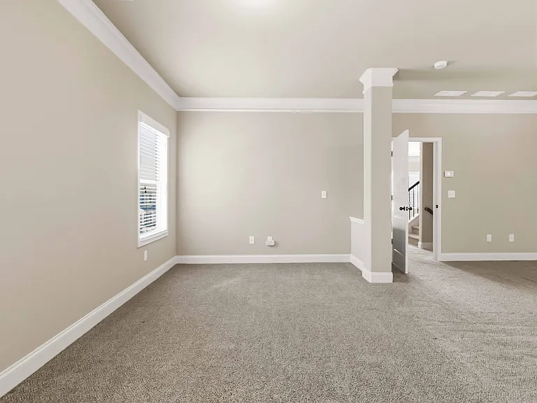 310 Strasburg Dr — Photo 19