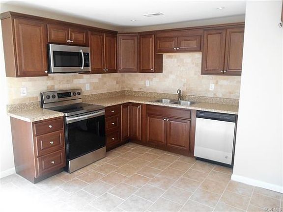 5th image of 5139 Vivian Ct