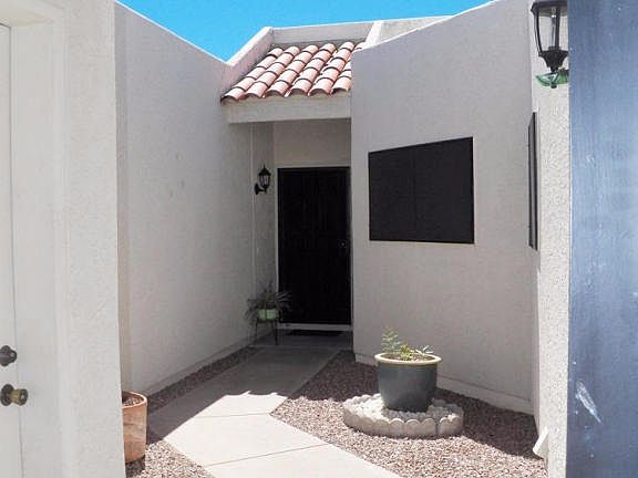 3rd image of 1240 N Via Alamos