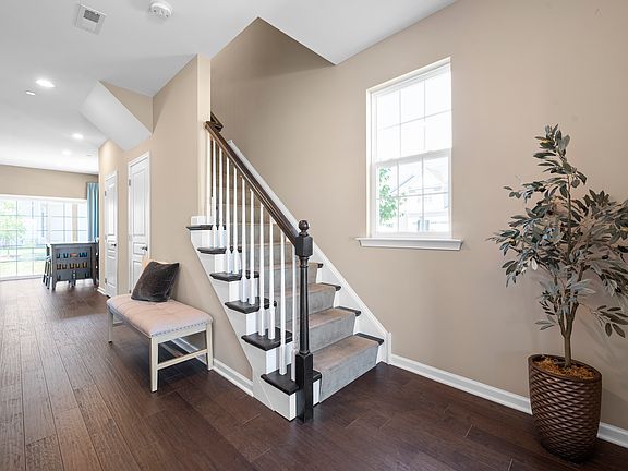 7th image of this home