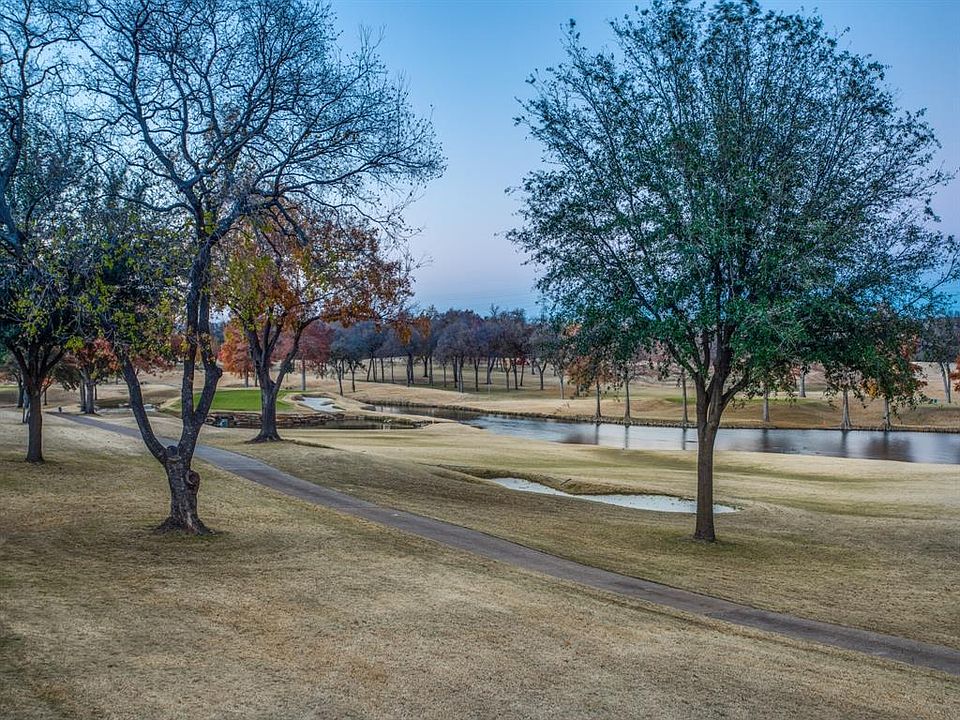 1st image of 3923 Fairlakes Dr
