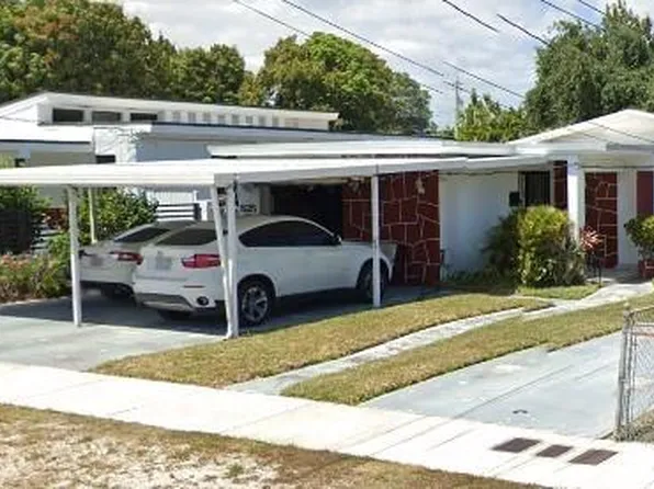 825 NW 43rd St, Miami, FL 33127