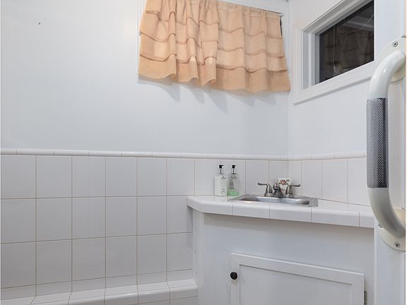 5th image of 41 Chester Avenue