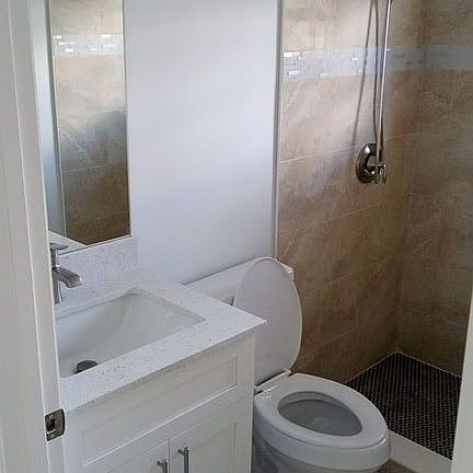 5th image of 3371 Poinciana Dr