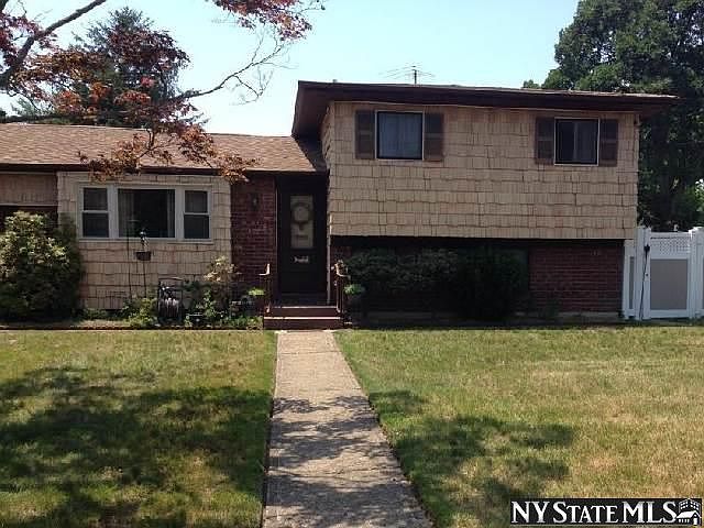 1st image of 42 E 8th St