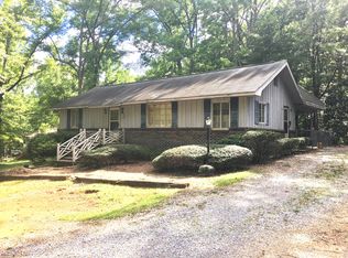 956 Springhill Rd, Alexander City, AL 35010