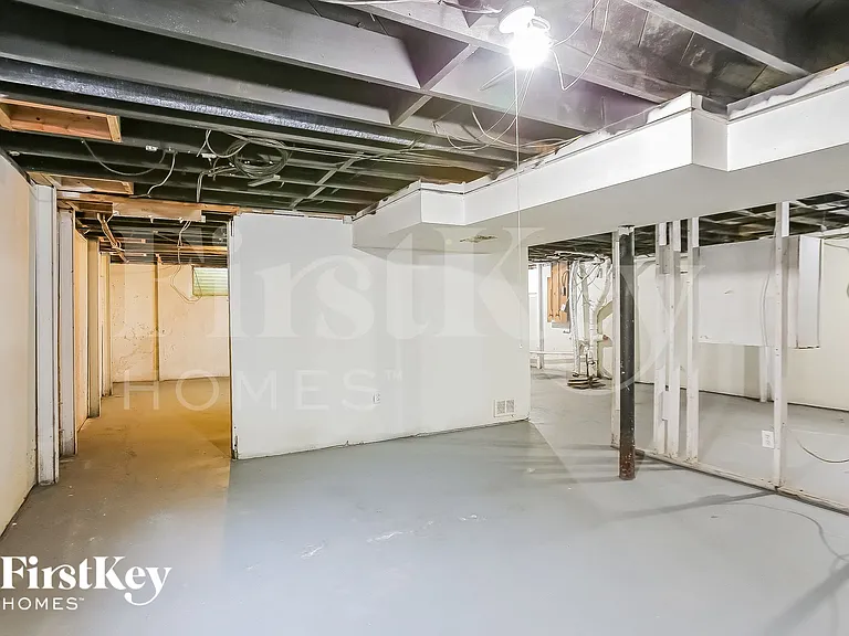 7211 E 87th St — Photo 12