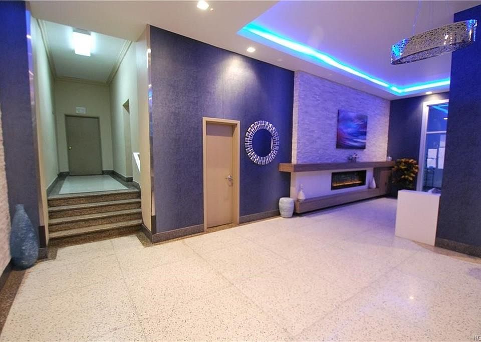 2nd image of 43 Bronx River Rd APT 6C
