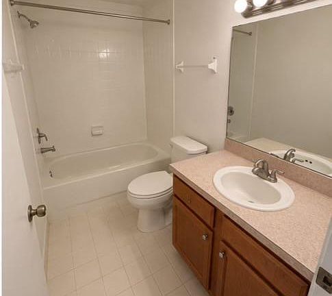 5th image of 2445 SW 18th Ter APT 406