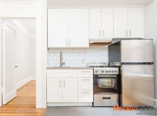 31-19 33rd St #14, Astoria, NY 11106