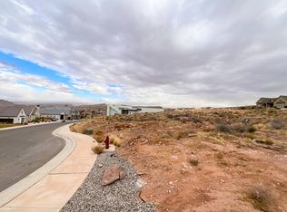 W Top Rope Cir, Saint George, UT 84770