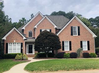 102 Clayfield Dr, Garner, NC 27529