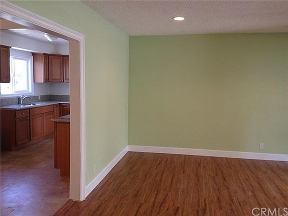 5th image of 14858 Gale Ave