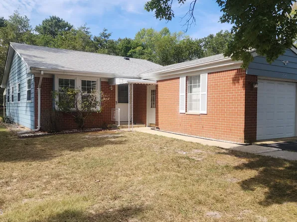 204 Constitution Boulevard, Whiting, NJ 08759