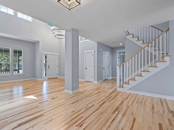 4th image of 2508 Dallas Creek Ct