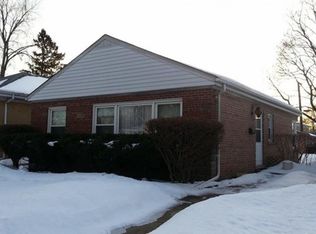 7510 Lowell Ave, Skokie, IL