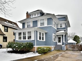 538 N Stone Ave, La Grange Park, IL 60526