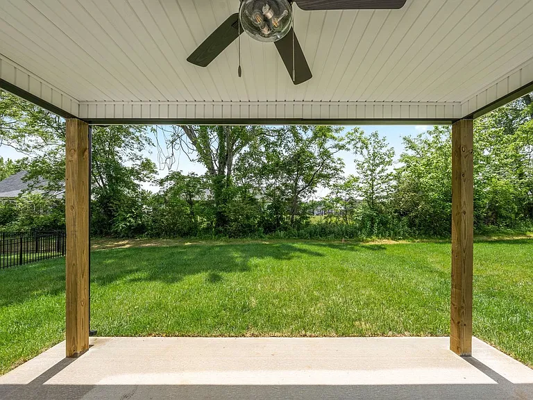 217 Wesson Dr — Photo 33