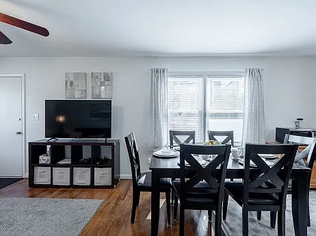 224 Adams St — Photo 12
