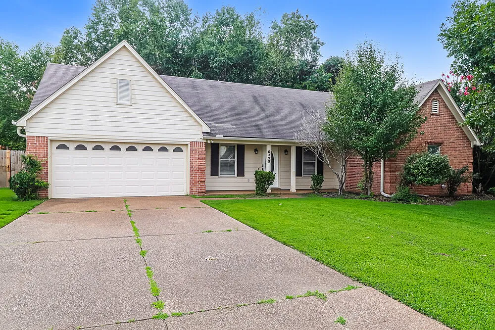 4 bed, 2.0 bath, 1896 sqft, $1,980 — Photo 4