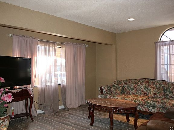 5th image of 6433 Bollenbacher Dr