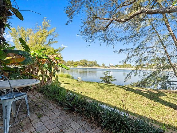 5th image of 3370 Beau Rivage Dr #8B