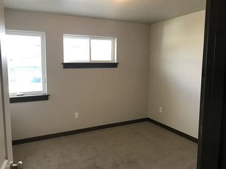 1311 Westwood Cir — Photo 10