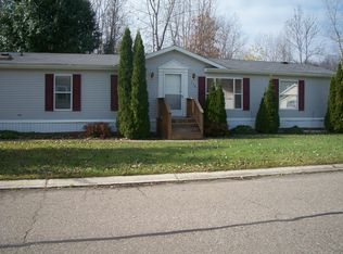 176 Apollo Cir, Flushing, MI 48433