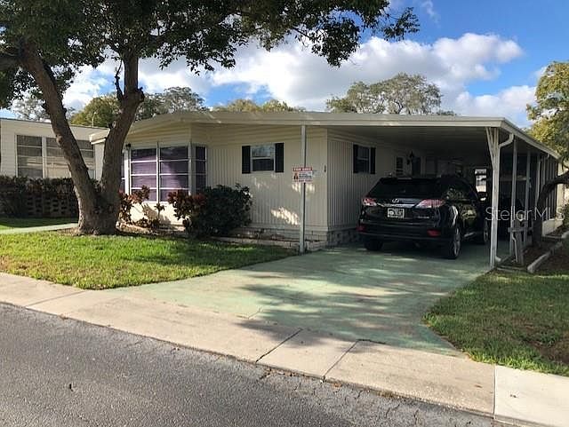 1st image of 39 Palm Forest Dr