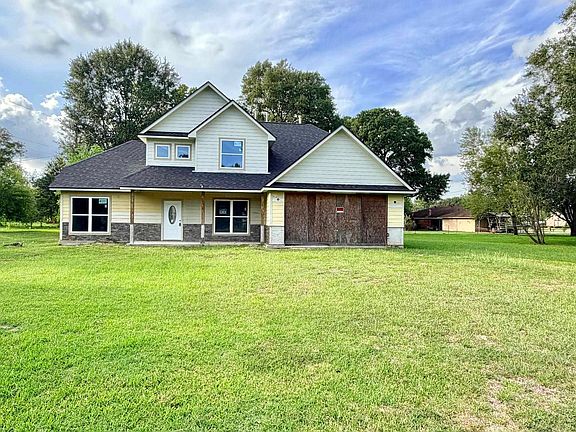2nd image of 6985 Ellen Dr