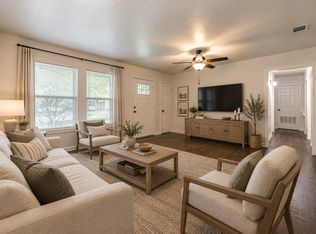 1113 Sycamore St, San Marcos, TX 78666