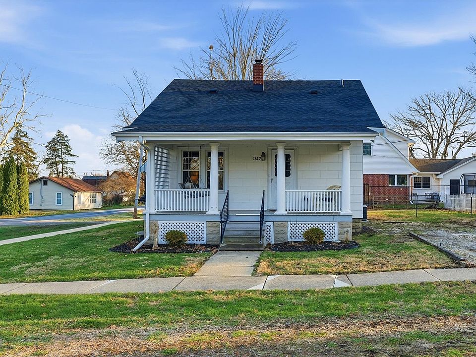 1st image of 107 E Dunbar St