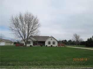 1265 Erhart Northern Rd, Valley City, OH 44280