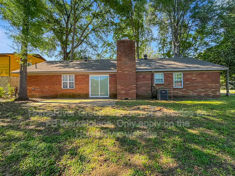 1756 W Holmes Rd — Photo 16