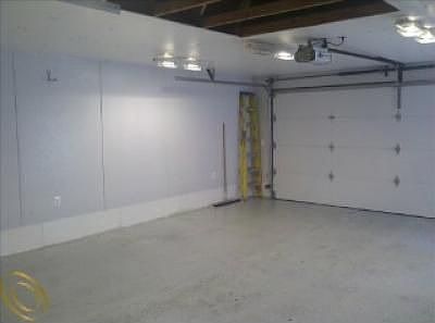 4th image of 5400 Oak Park Dr