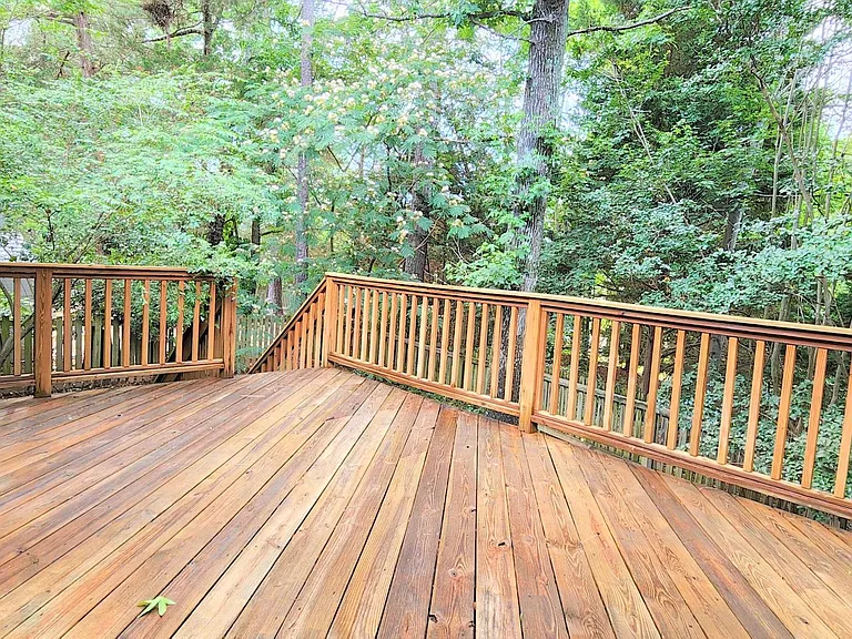 303 Woodstar Dr — Photo 25